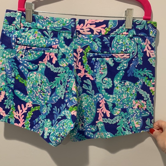 Lilly Pulitzer Shorts - Picture 3 of 4